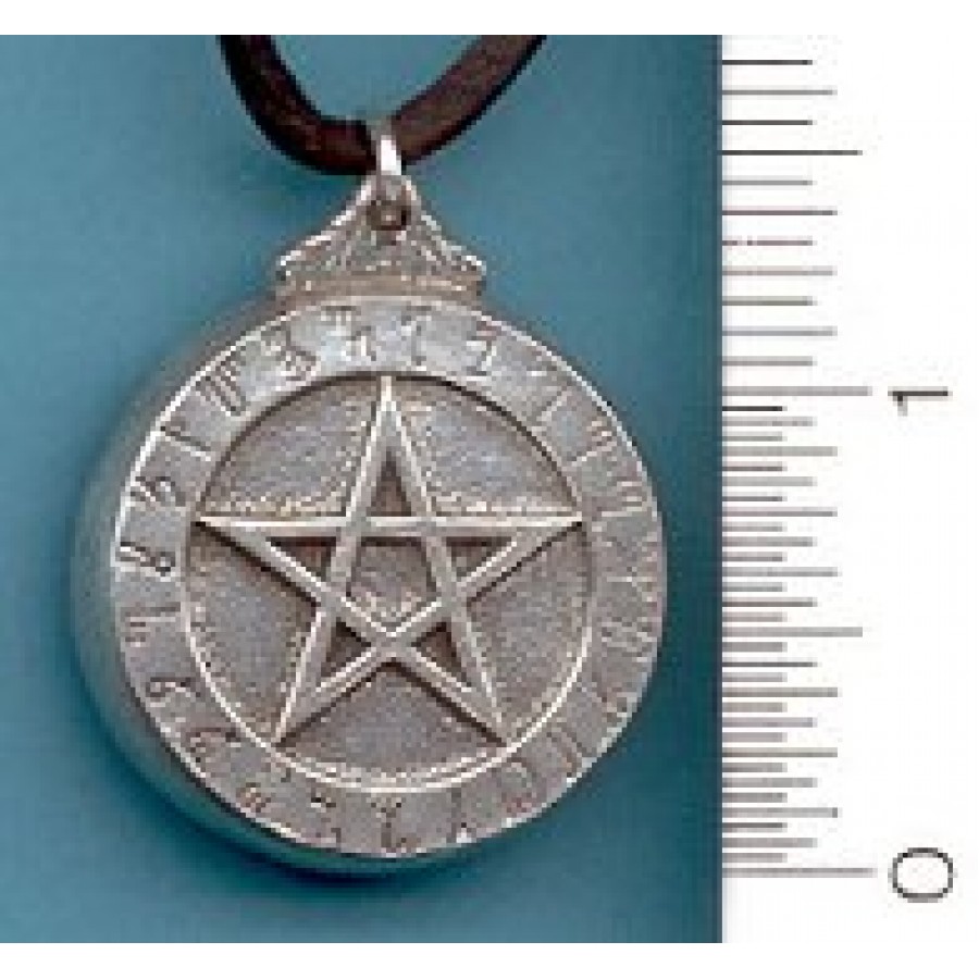Scrying Pendant with Runes